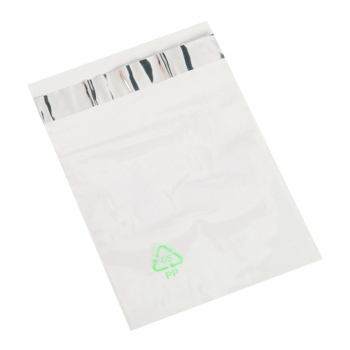 70 x 100mm Polypropylene Bags with Self Seal Strip 40mu