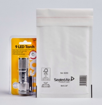 White Mail Lite Bubble Lined Postal Bags REF. B/00 - 100 bags per box White Mail Lite Bubble Lined Postal Bags REF. B/00 - 100 bags per box